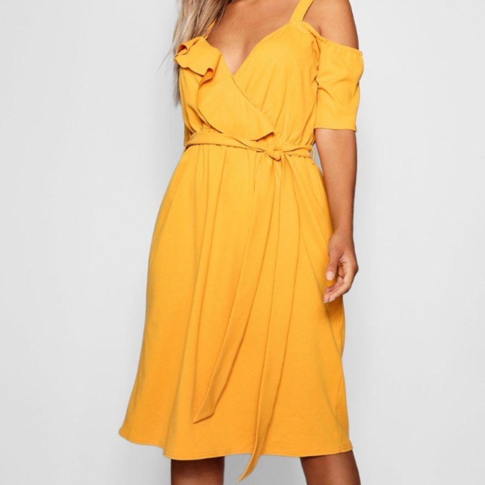 Plus Plunge Ruffle Belt Midi Dress